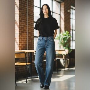 Levi’s  24/30– 501 Premium- Classic Blue Denim Jeans Button Fly